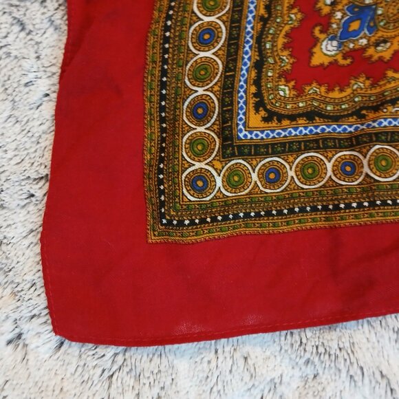 Women's Vintage Large Square Paisley Scarf Wine Black Gold GUC - Picture 3 of 6